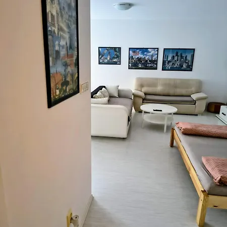 - Elegant With Private Parking *